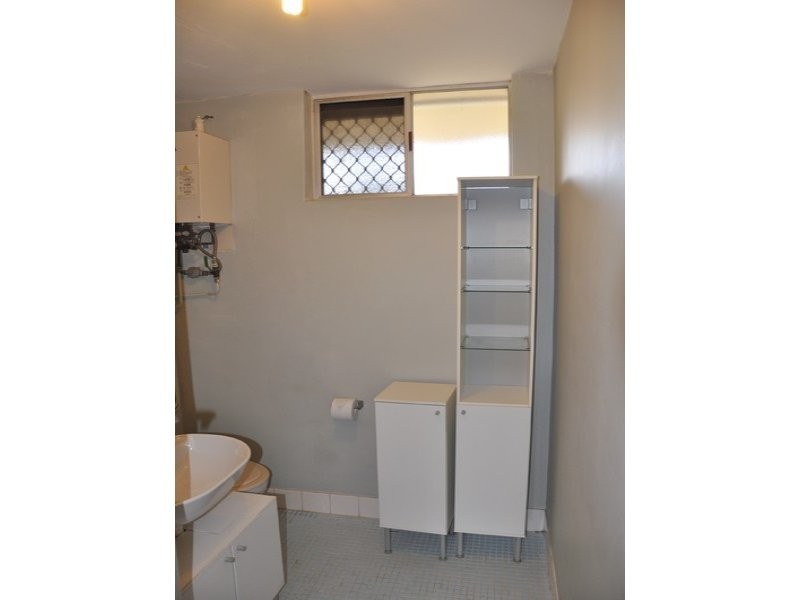 8/69 Leonard Street, Victoria Park WA 6100