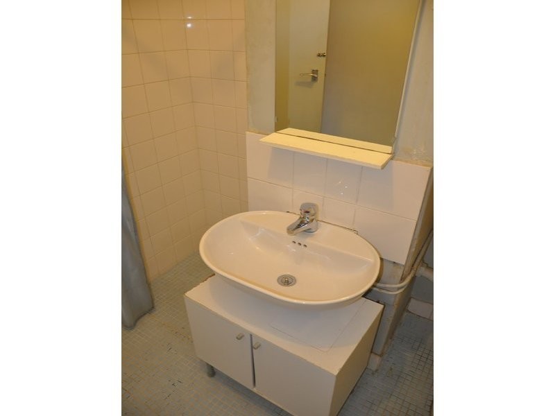 8/69 Leonard Street, Victoria Park WA 6100