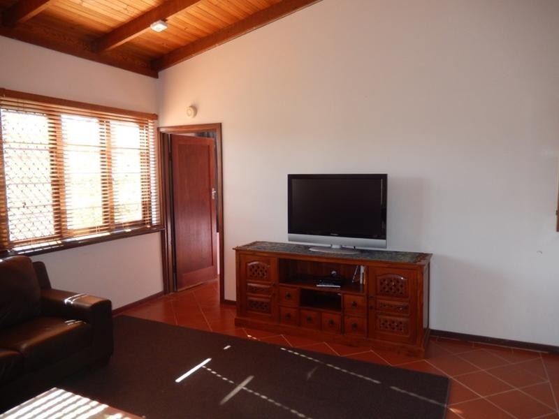 Flat/31 Samson Street, Fremantle WA 6160