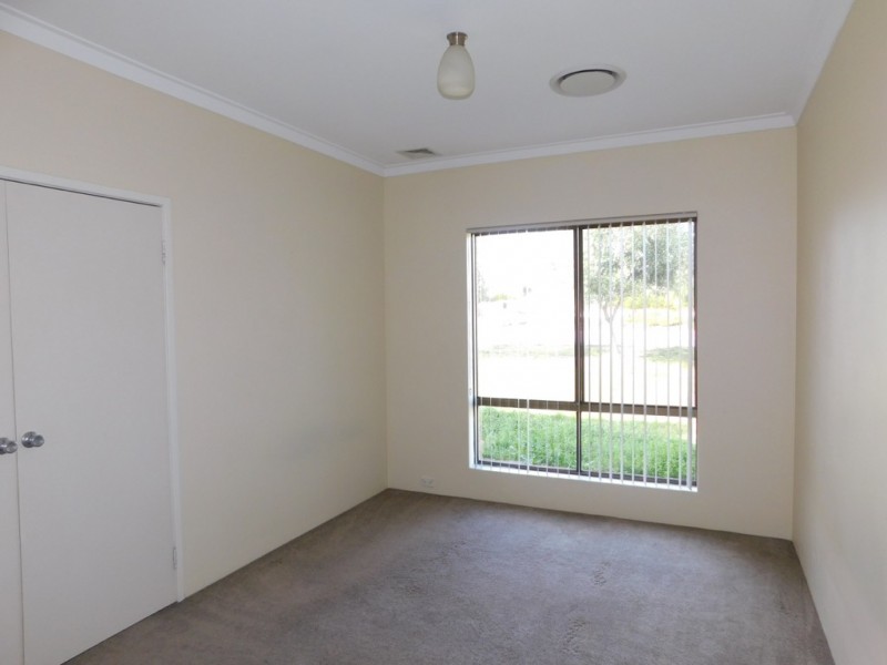 37 Mayor Road, Coogee WA 6166