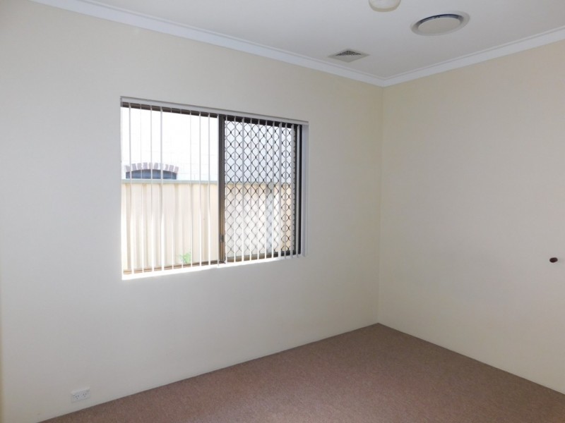 37 Mayor Road, Coogee WA 6166