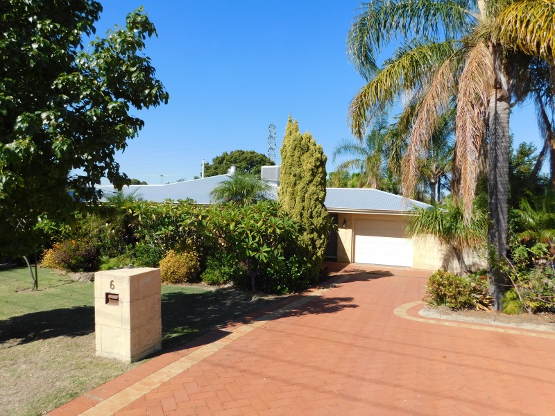 6 Dampiera Way, Ferndale WA 6148