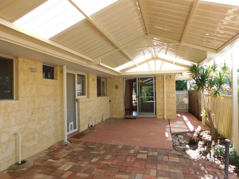 6 Dampiera Way, Ferndale WA 6148