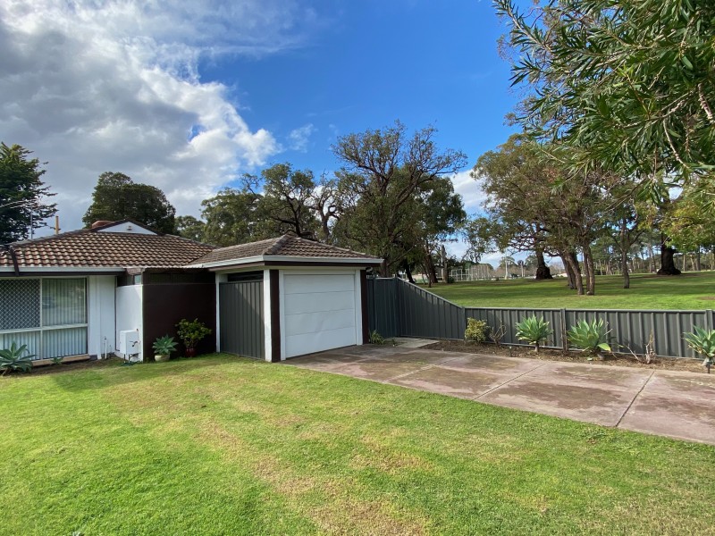20A Hutchings Way, Kardinya WA 6163