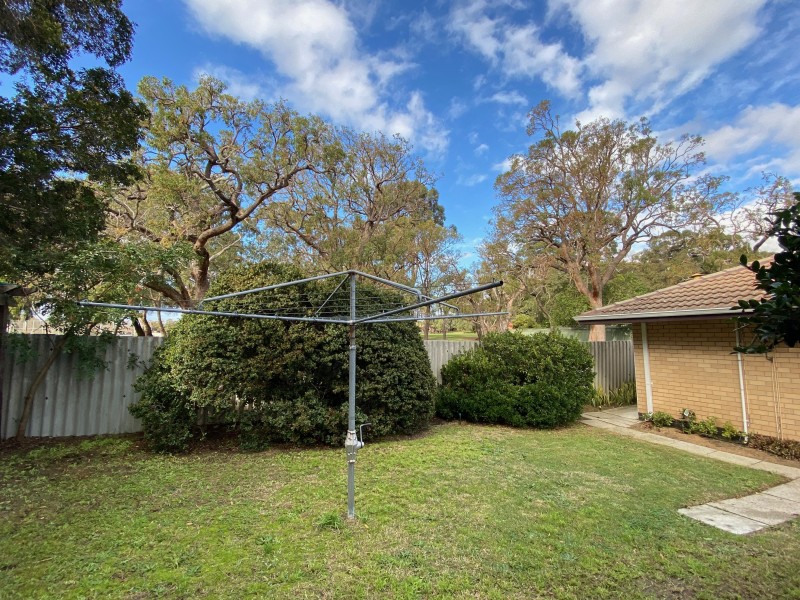 20A Hutchings Way, Kardinya WA 6163