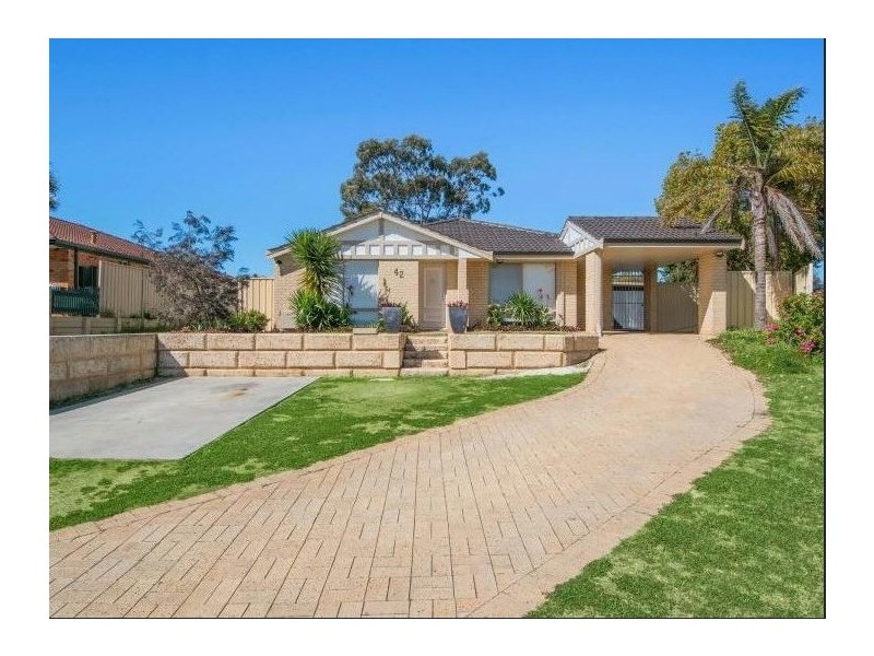 42 Serpentine Gardens, Clarkson WA 6030