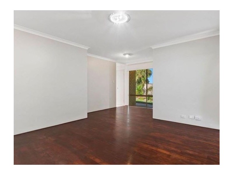 42 Serpentine Gardens, Clarkson WA 6030