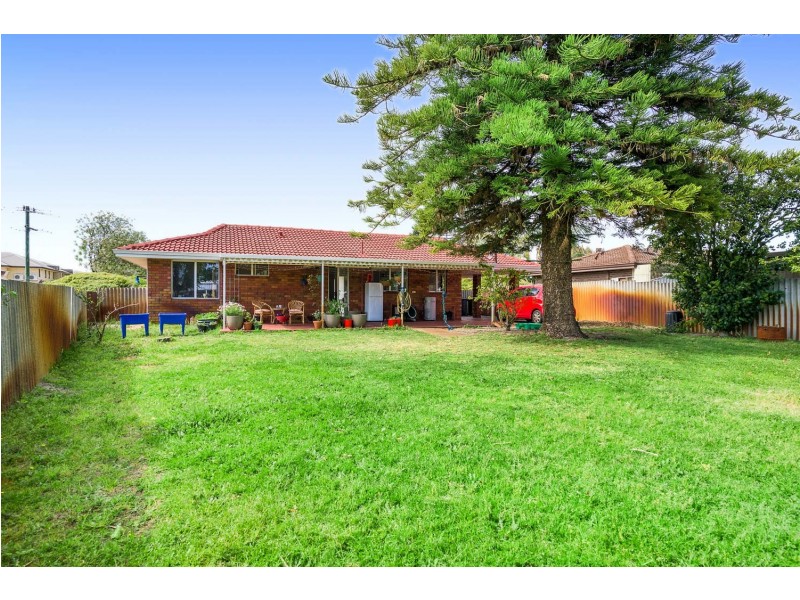 3 View Avenue, Langford WA 6147