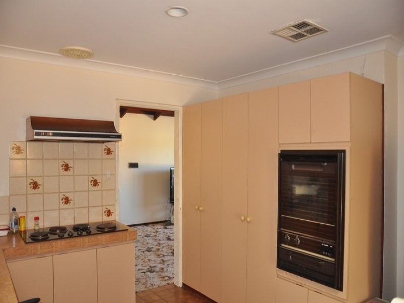 6 Reveley Court, Samson WA 6163