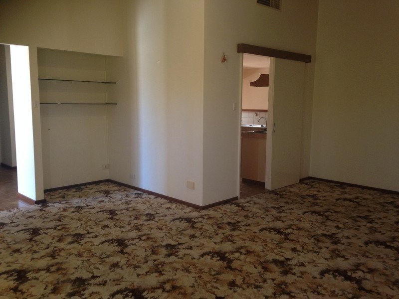 6 Reveley Court, Samson WA 6163