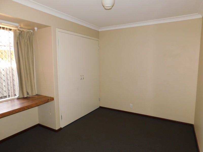 32 Sanderling Drive, Thornlie WA 6108