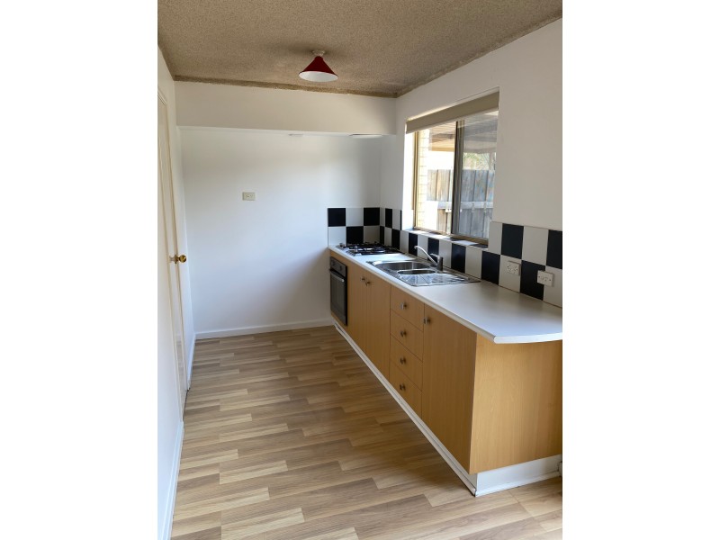 60 Pollard Street, Glendalough WA 6016