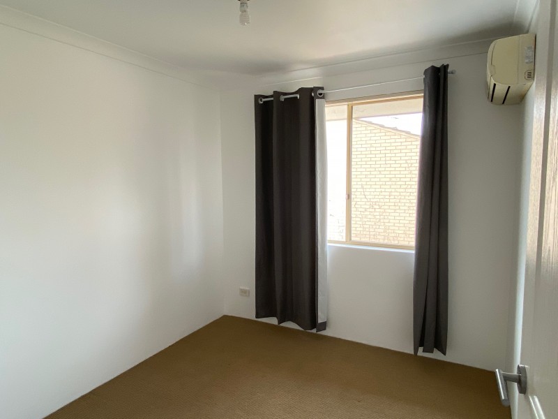 60 Pollard Street, Glendalough WA 6016