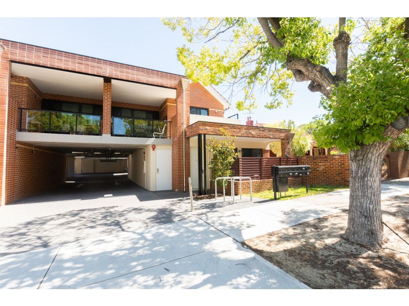 3/33 WINDSOR STREET, Perth WA 6000