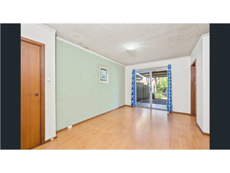 8/19 Freesia Way, Willetton WA 6155