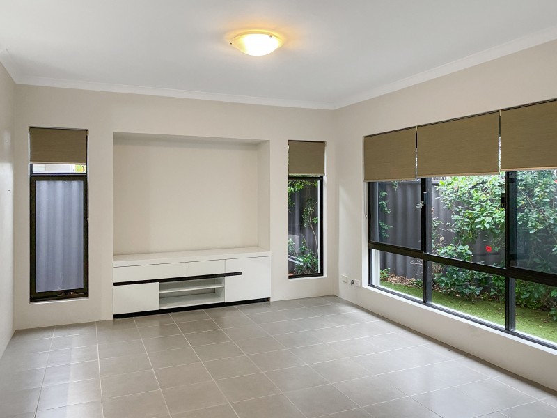 67B Vaucluse Circuit, Belmont WA 6104