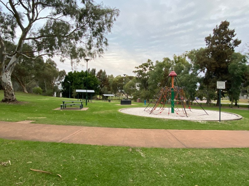 67B Vaucluse Circuit, Belmont WA 6104