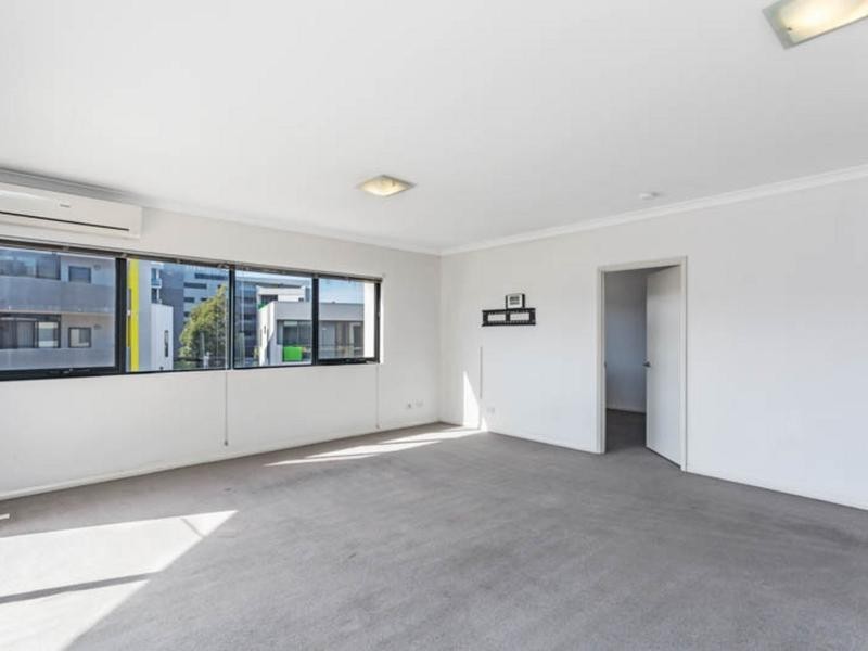 44/9 Linkage Avenue, Cockburn Central WA 6164