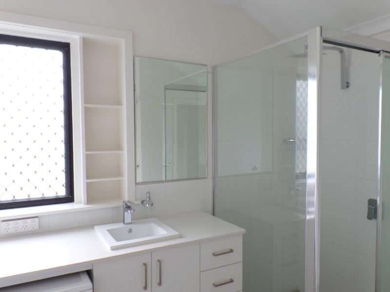 17A Bromley Road, Hilton WA 6163