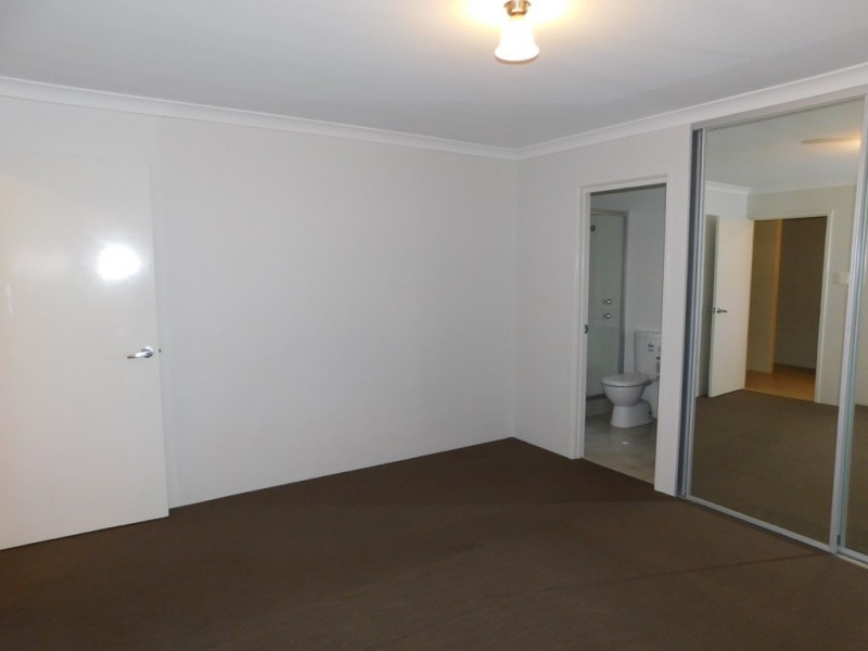 7 WARD CRESCENT, Kelmscott WA 6111