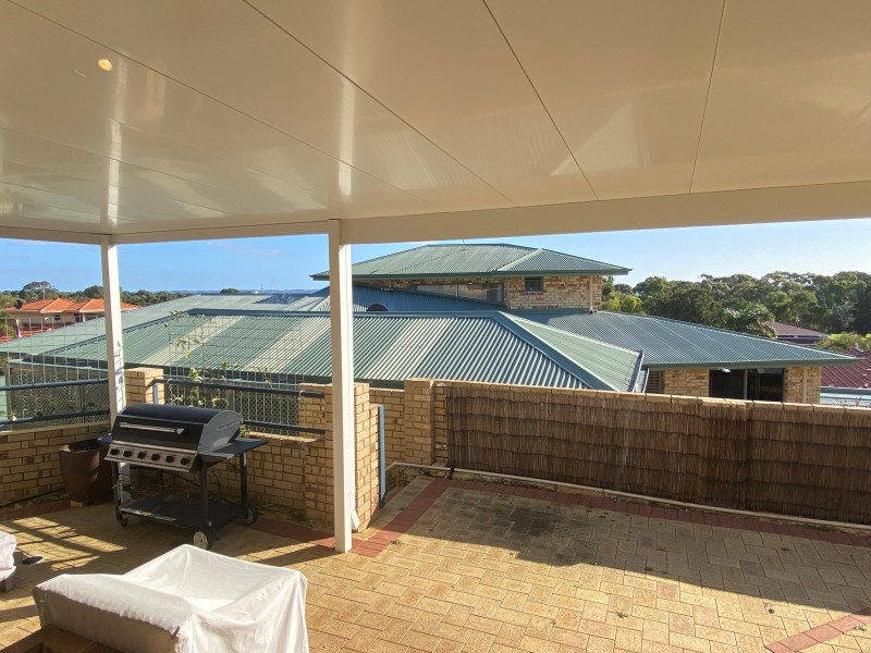 23 Arlington Loop, Coogee WA 6166