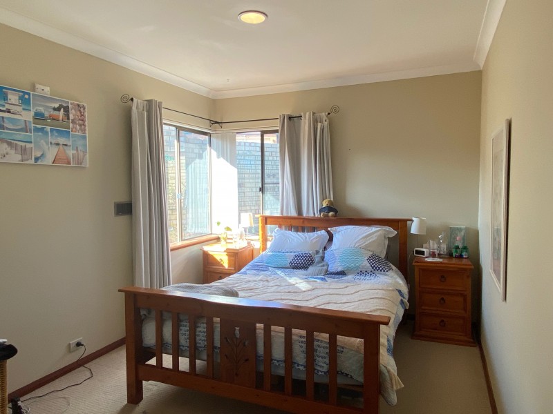 23 Arlington Loop, Coogee WA 6166