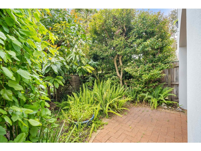 3/5 Doherty Road, Coolbellup WA 6163