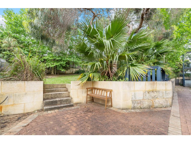 3/5 Doherty Road, Coolbellup WA 6163