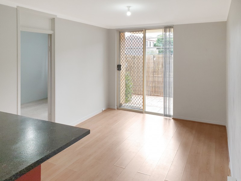 8/69 Leonard Street, Victoria Park WA 6100