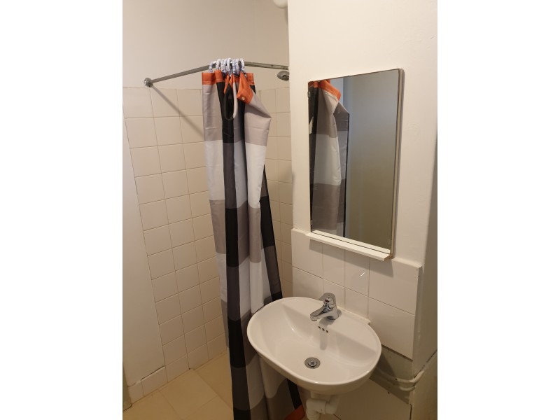 8/69 Leonard Street, Victoria Park WA 6100