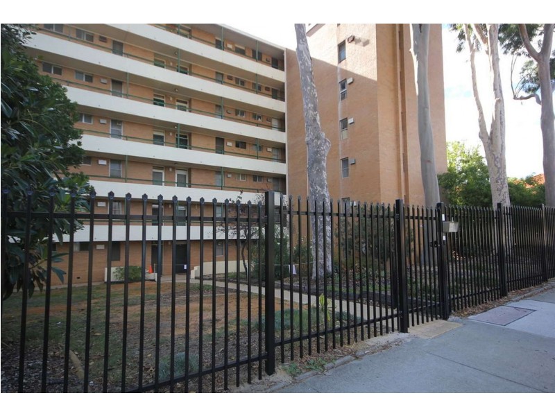8/69 Leonard Street, Victoria Park WA 6100