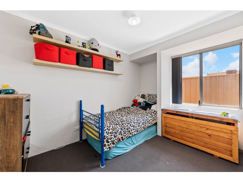 10 Greenland Boulevard, Canning Vale WA 6155