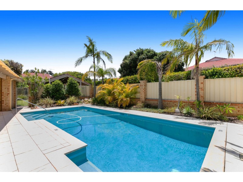 14/7 Waterway Court, Churchlands WA 6018