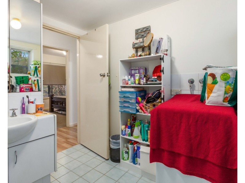 2/5 Doherty Road, Coolbellup WA 6163