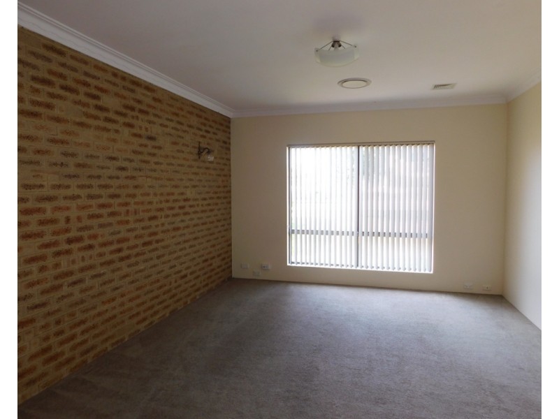 37 Mayor Road, Coogee WA 6166