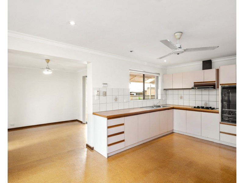 6 Dampiera Way, Ferndale WA 6148