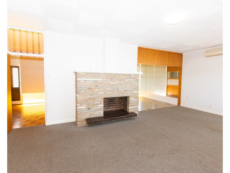 141 The Esplanade, Mount Pleasant WA 6153
