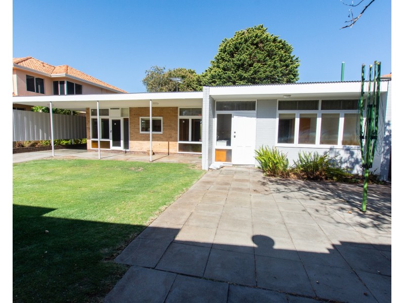 141 The Esplanade, Mount Pleasant WA 6153