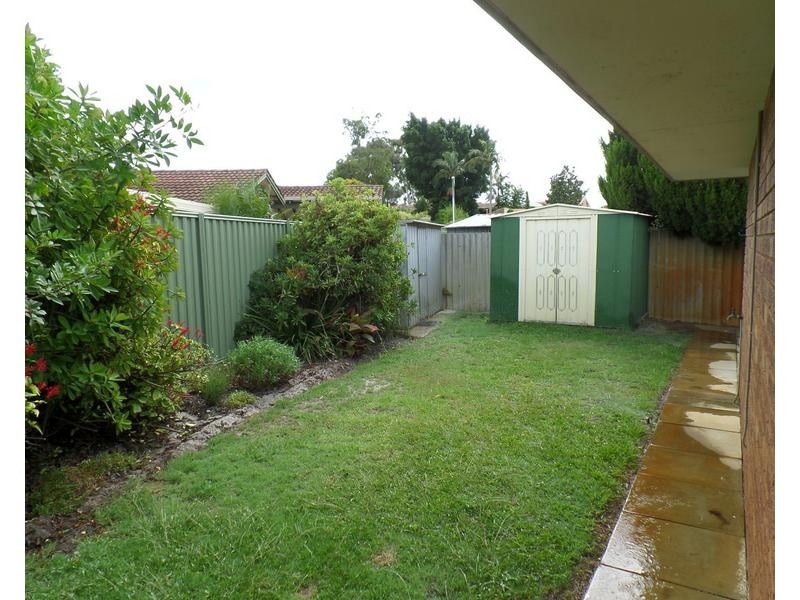 17 Hayes Road, Leeming WA 6149