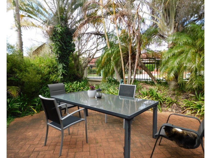 4/25 Wattle Street, South Perth WA 6151