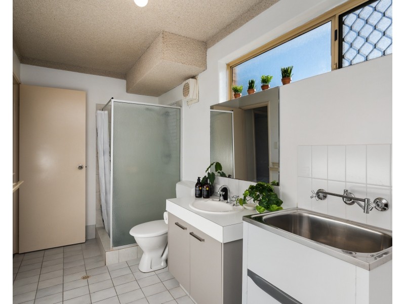 4/2 Mitchell Street, Bentley WA 6102
