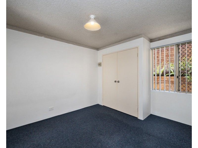 4/2 Mitchell Street, Bentley WA 6102