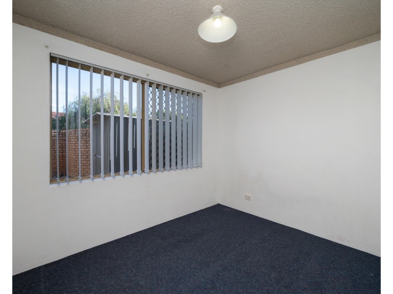 4/2 Mitchell Street, Bentley WA 6102