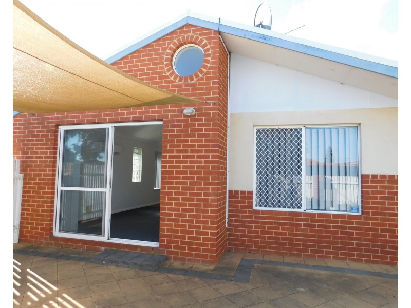 2/163 Lawley Street, Yokine WA 6060