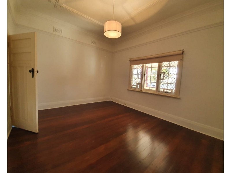 79 Holland Street, Fremantle WA 6160