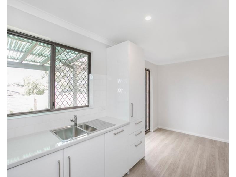 8/27 Grant Street, Woodlands WA 6018