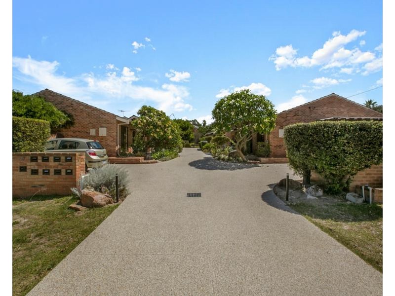 8/27 Grant Street, Woodlands WA 6018