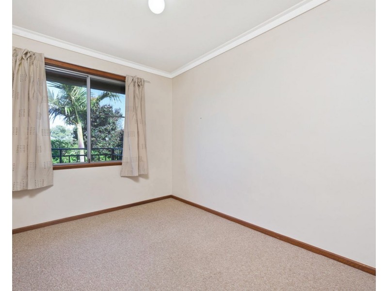 8/19 Freesia Way, Willetton WA 6155