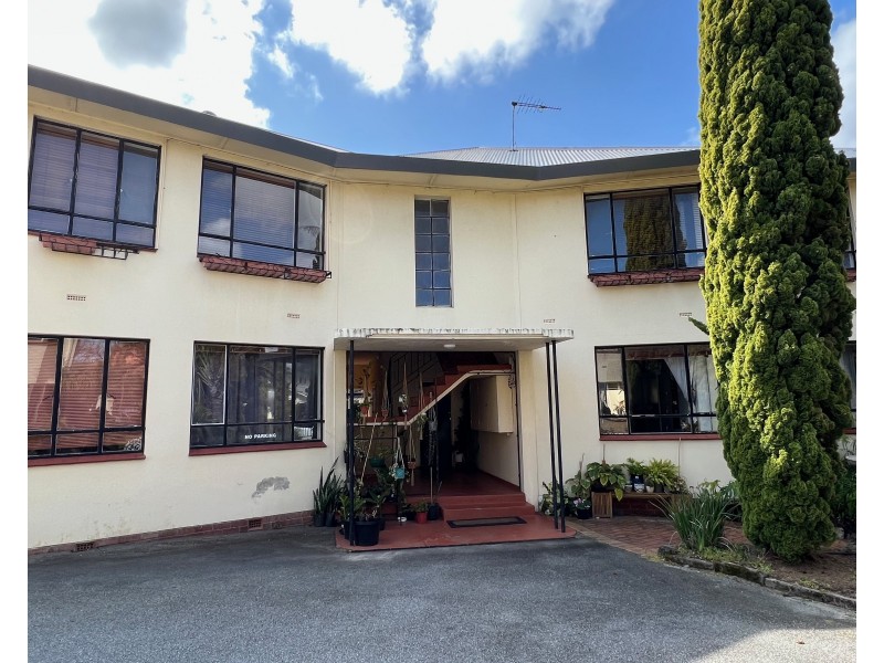 2/25 Wattle Street, South Perth WA 6151