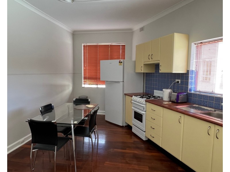 2/25 Wattle Street, South Perth WA 6151